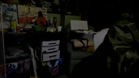 Snapshot of bigwalkdog12 chatting on 02-05-25, 06:02 Floppyphallus online show from 02-05-25, 06:02