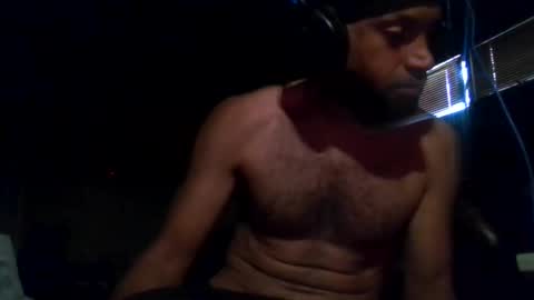 Snapshot of bigwalkdog12 chatting on 09-21-25, 05:25 Floppyphallus online show from 09-21-25, 05:25