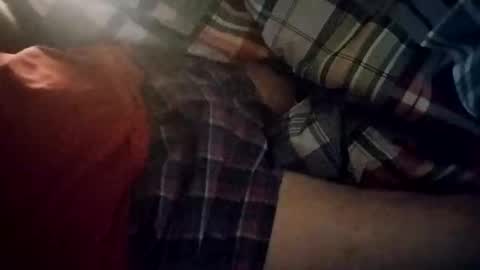 Snapshot of bigwalkdog420 chatting on 11-03-25, 03:02 bigwalkdog420 online show from 11-03-25, 03:02