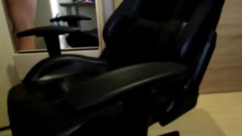 Snapshot of bigwcocklac chatting on 12-22-25, 11:51 nico online show from 12-22-25, 11:51