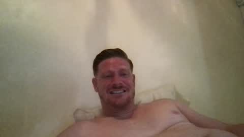 Big white cock online show from 09-30-25, 02:00