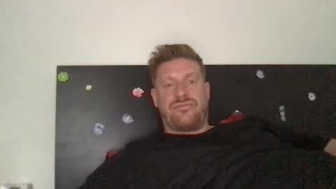 Big white cock online show from 10-05-25, 12:58