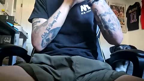 Snapshot of bigwhited2115 chatting on 11-01-25, 08:44 Onlyfans redheadedwhitedick online show from 11-01-25, 08:44