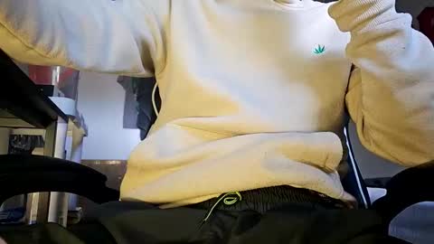 Snapshot of bigwhited2115 chatting on 11-15-25, 07:54 Onlyfans redheadedwhitedick online show from 11-15-25, 07:54