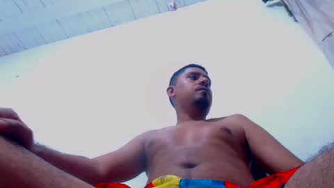 Snapshot of bigwoll chatting on 12-16-25, 06:57 andres online show from 12-16-25, 06:57