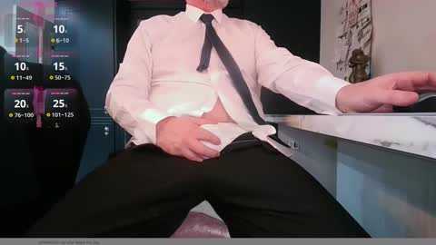 Snapshot of bijiminy chatting on 01-06-25, 08:35 bijiminy online show from 01-06-25, 08:35