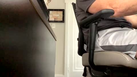 Jeff online show from 01-10-25, 03:48