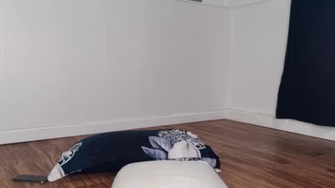 Snapshot of bilie11 chatting on 03-16-26, 05:44 Bilie online show from 03-16-26, 05:44