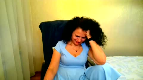 Snapshot of bililay chatting on 06-19-26, 09:29 DOM NIKA online show from 06-19-26, 09:29