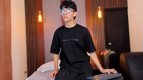 Billie online show from 09-12-25, 04:01