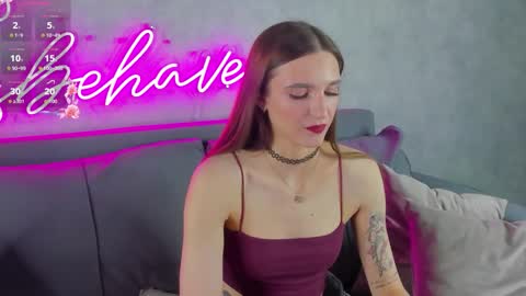 Snapshot of billie_simmons chatting on 11-25-25, 09:20 Alisha online show from 11-25-25, 09:20