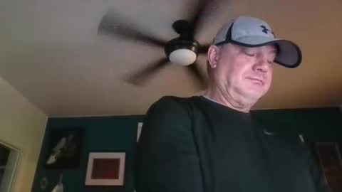 billjames55 online show from 04-22-26, 01:56