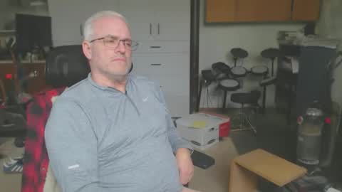 Snapshot of billp750876 chatting on 04-28-26, 09:09 billp750876 online show from 04-28-26, 09:09