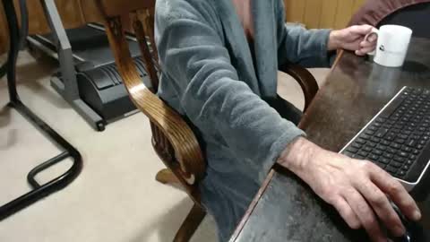 Snapshot of billy471 chatting on 01-28-25, 10:12 billy471 online show from 01-28-25, 10:12