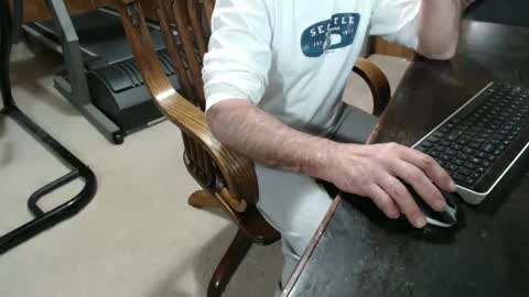 Snapshot of billy471 chatting on 03-08-25, 11:18 billy471 online show from 03-08-25, 11:18