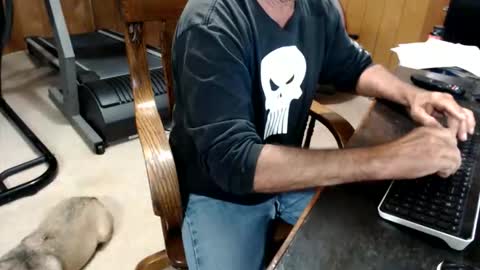 Snapshot of billy471 chatting on 05-26-26, 10:50 billy471 online show from 05-26-26, 10:50