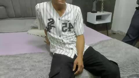 Snapshot of billy_cotton chatting on 07-27-26, 11:17 Billy Cotton online show from 07-27-26, 11:17