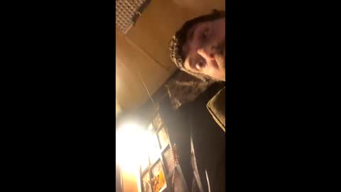 Snapshot of billybobs23 chatting on 05-12-26, 12:24 billybobs23 online show from 05-12-26, 12:24