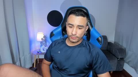 Snapshot of bilyryan1 chatting on 01-05-25, 09:14 Nick Moca online show from 01-05-25, 09:14