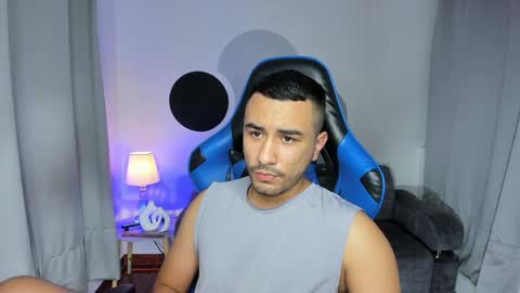 Snapshot of bilyryan1 chatting on 01-06-25, 07:56 Nick Moca online show from 01-06-25, 07:56