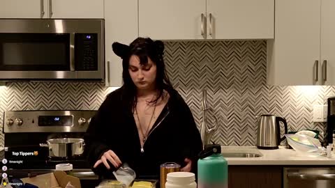 Danny online show from 12-31-24, 08:59