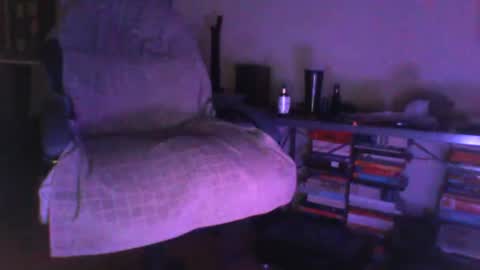 binder2122 online show from 06-23-26, 08:18