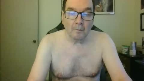 Snapshot of bink195234 chatting on 11-19-25, 02:39 Bink195234 online show from 11-19-25, 02:39