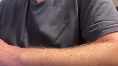 Snapshot of bipeni chatting on 12-15-25, 06:45 bipeni online show from 12-15-25, 06:45