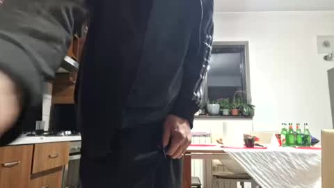 Snapshot of bisexdadd chatting on 12-27-24, 03:20 bisexdadd online show from 12-27-24, 03:20