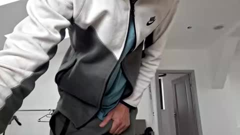 Snapshot of bisexdadd chatting on 02-16-25, 07:48 bisexdadd online show from 02-16-25, 07:48