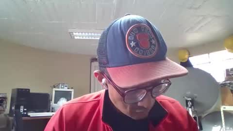 Snapshot of bisexmangenx chatting on 05-14-26, 11:44 Manu O online show from 05-14-26, 11:44