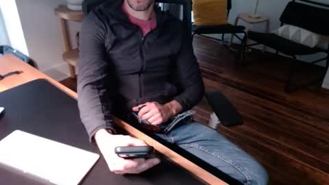 Snapshot of bisexy_man chatting on 11-18-25, 03:05 bisexy_man online show from 11-18-25, 03:05