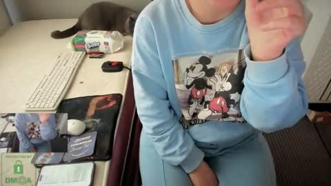 bisex woman online show from 12-02-25, 08:30