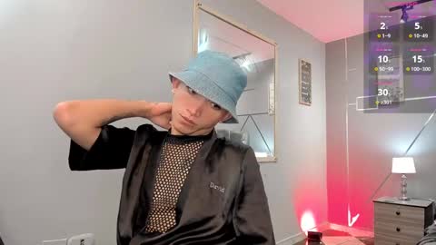  ..  .. online show from 03-04-25, 08:13