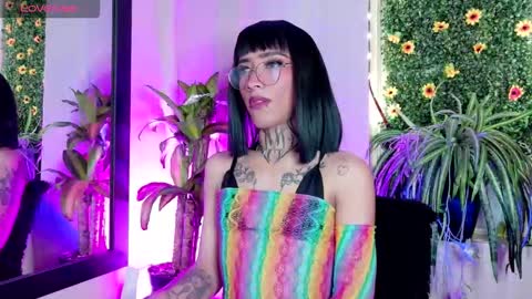  ..  .. online show from 09-09-25, 03:28