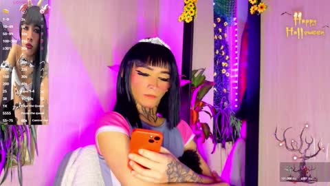  ..  .. online show from 10-17-25, 02:26