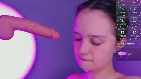 Diana online show from 04-12-26, 12:26