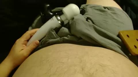 Snapshot of bitchslaveboy123 chatting on 01-18-26, 04:11 slaveboy online show from 01-18-26, 04:11