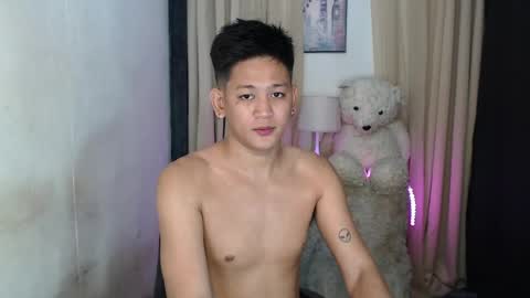 alex online show from 04-22-26, 06:31