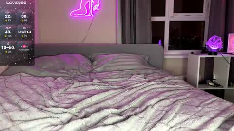 Snapshot of bklfeya chatting on 02-14-26, 06:48 bklfeya online show from 02-14-26, 06:48