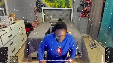 Snapshot of blaccanalmatters chatting on 12-25-24, 11:31 Plant Base Streamers From Pennsylvania online show from 12-25-24, 11:31