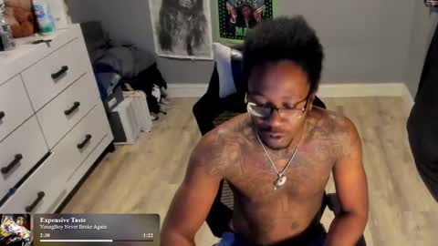 Plant Base Streamers From Pennsylvania online show from 10-29-25, 10:55