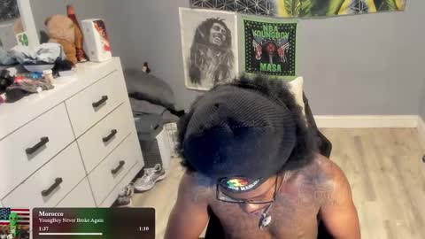 Plant Base Streamers From Pennsylvania online show from 11-08-25, 12:55