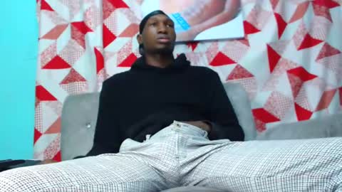 Snapshot of black30cmdick chatting on 02-09-25, 01:03 maquina online show from 02-09-25, 01:03