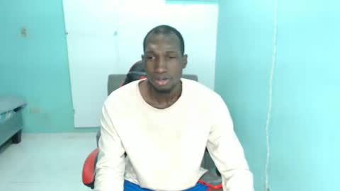 Snapshot of black30cmdick chatting on 11-30-25, 04:22 maquina online show from 11-30-25, 04:22