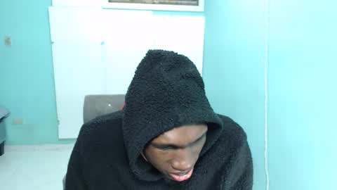 maquina online show from 12-21-25, 02:13