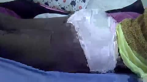 black_berry9 online show from 01-06-26, 06:22