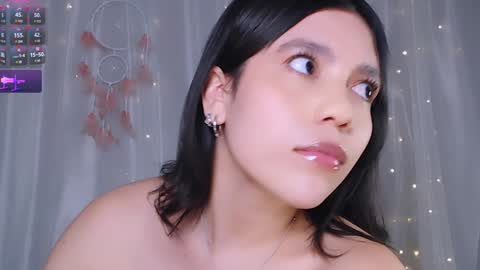 Snapshot of black_dar_ chatting on 12-23-24, 10:53 Sara online show from 12-23-24, 10:53