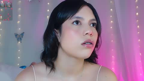 Snapshot of black_dar_ chatting on 01-17-25, 07:08 Sara online show from 01-17-25, 07:08