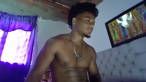 Snapshot of black_dicck chatting on 01-15-25, 02:56 tu morenito online show from 01-15-25, 02:56